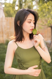下载avi格式的电影