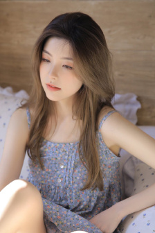 下面流了好多透明液体怎么回事